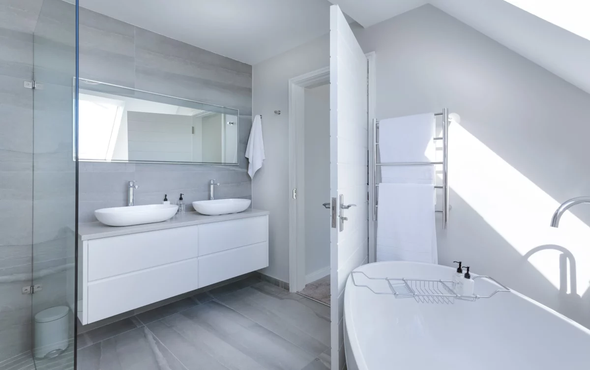 Tips on How to Remodel a Bathroom